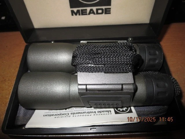 Meade TravelView Binoculars 8×32, 1000 yd Field of View *NIB* - Image 3 of 4