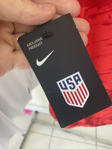 Nike Trikot Damen Rot USA Fußball Legende. #13 Alex Morgan - Bild 12 von 12
