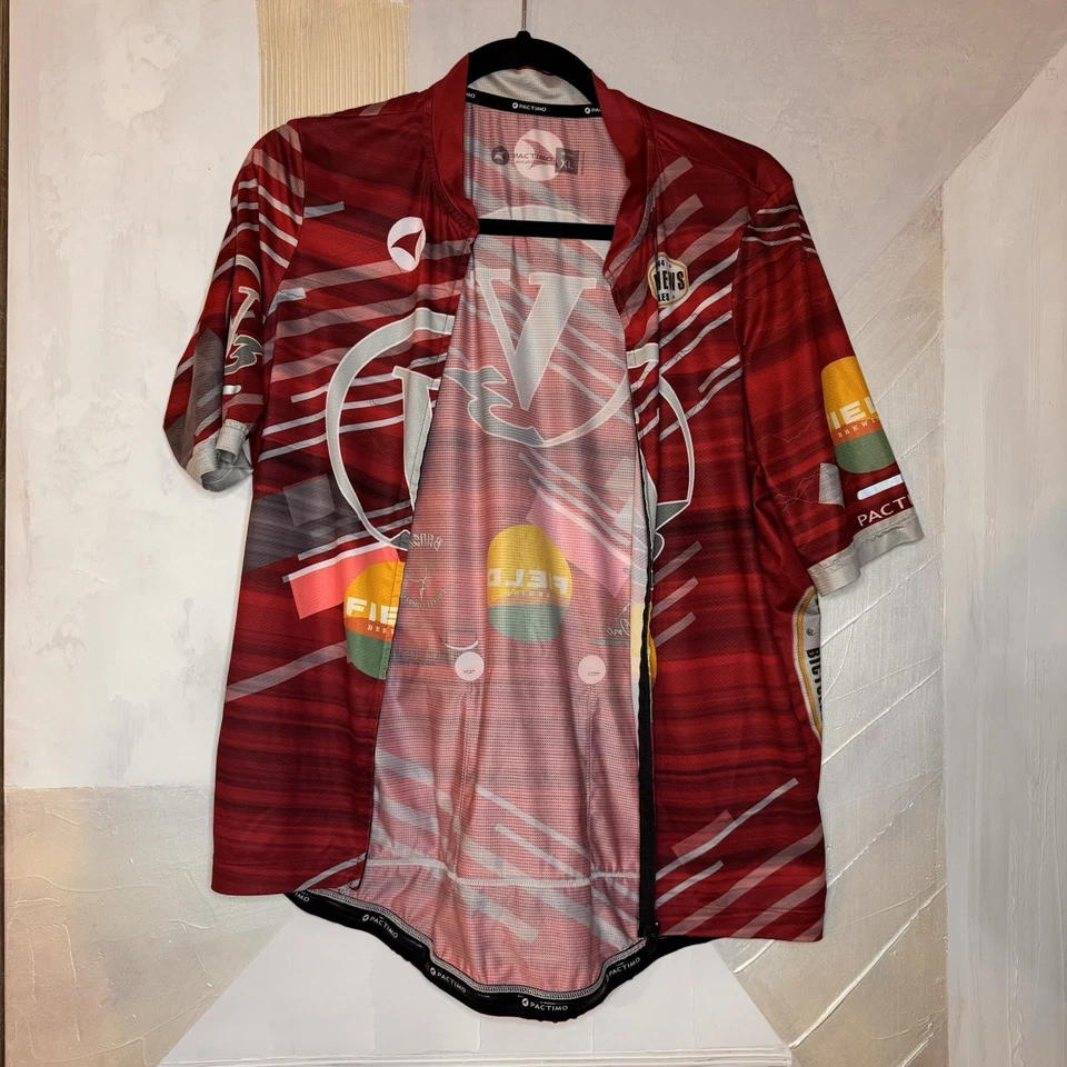 Actimo V3 Matthews 自行车红色骑行套件球衣围兜短裤男式 XL 全拉链 — 第 3/4 张图片