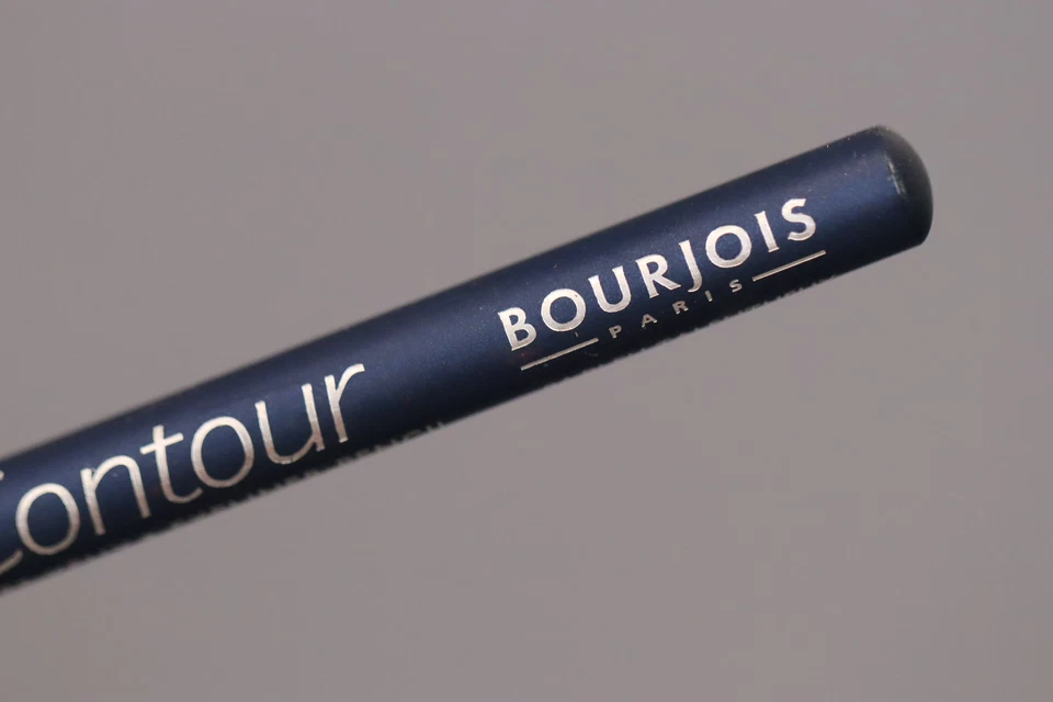 Lápiz delineador de ojos Bourjois Khol & Contour - 04 Bleu Talentueux Foto 3 de 3