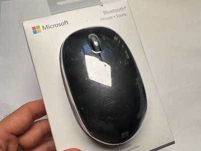 Microsoft Wireless Bluetooth Mouse - Black (Model 1929) RJN00001