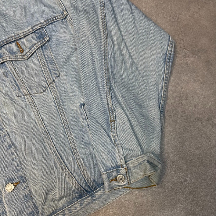 Hard Rock Cafe Denim Jacket Mens XL Vancouver Vintage Coat, Washed Blue image 6
