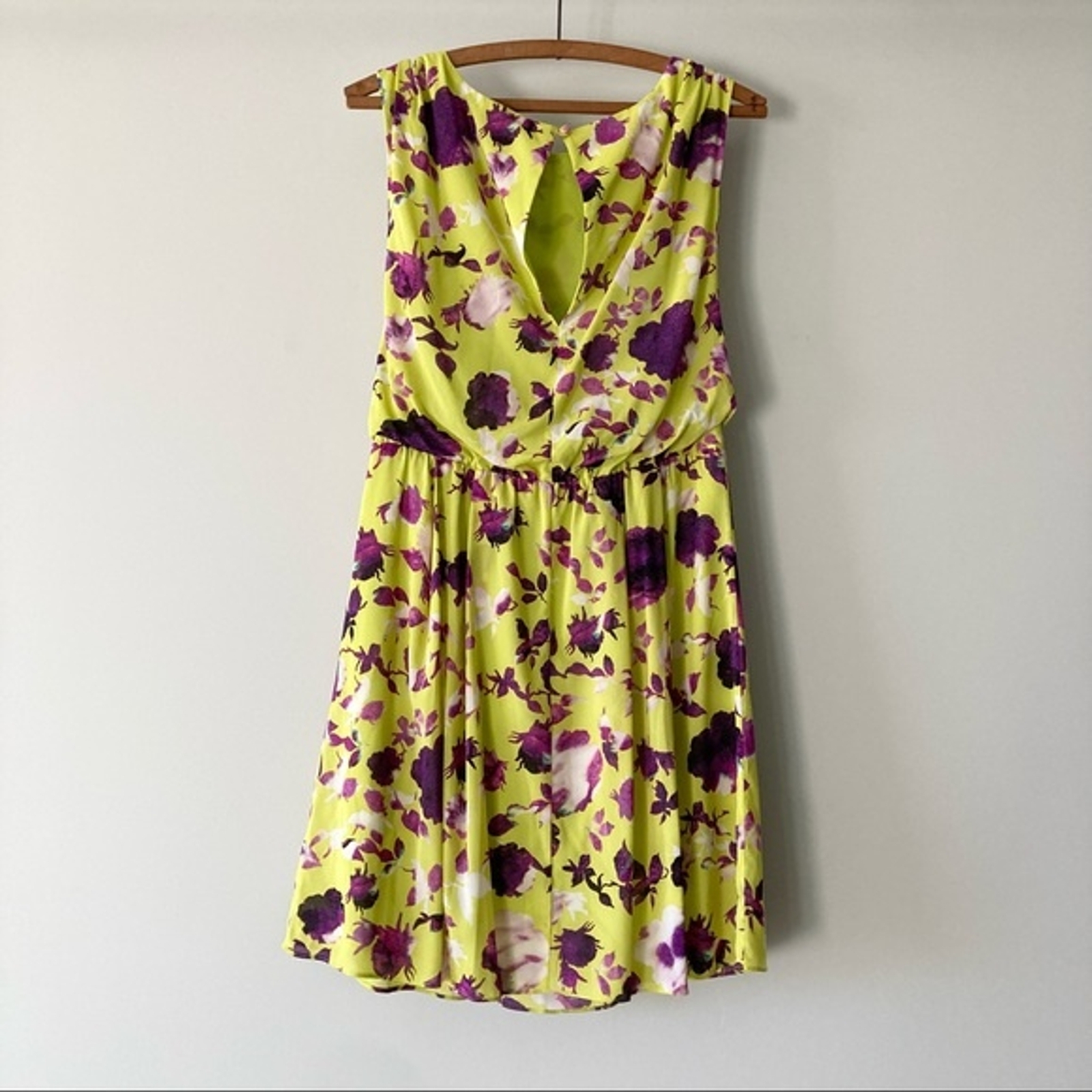 Alice + Olivia Silk Chartreuse Purple Floral Dress Sm… Gem