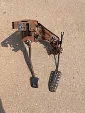 Mazda Miata 1990-3005 Manual Gas And Brake Pedal Assembly Non Cruise Control Mazda Miata 1990-3005 Manual Gas And Brake Pedal Assembly Non Cruise Control