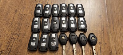 RESTPOSTEN X19 GEBRAUCHTE BMW AUTOSCHLÜSSEL FERNBEDIENUNGEN ANHÄNGER