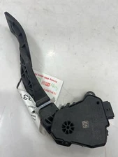 2013 - 2019 Nissan Versa Accelerator Pedal Assembly OEM 180029KS0A