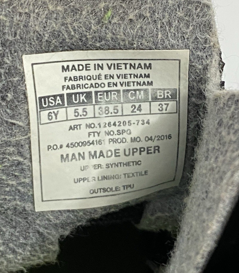 Force Under Armour Soccer  Shoe Size 6 Youth Good Condition. Black Green thumbnail 11