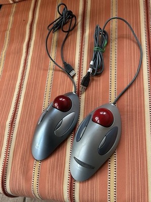Logitech Trackman Marble T-BC21 Wired Trackball Mouse 4 Buttons Lot of 2 Tested