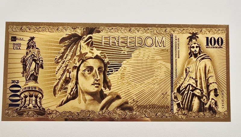 Aurum Freedom Novelty Gold Foil $100 Note 100 Milligrams COPY GW618345