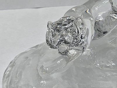 Vtg Cristal d' Arques Glass Crouching Tiger Frosted Base Paper Weight Figurine