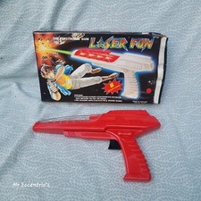 VTG Atomic LASER Gun Toy Electronic Space Ray SHOOTER COSMIC PISTOL NOS Lights