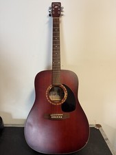 Art & Lutherie Spruce Burgundy Acoustic Guitar - Made in Canada (Godin)