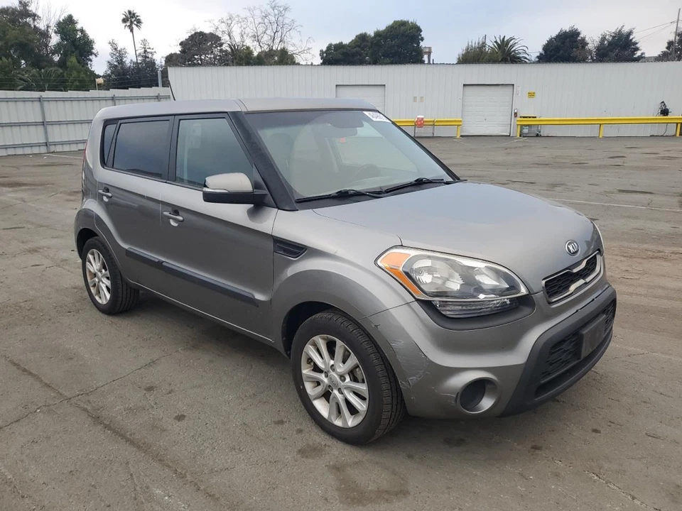 Vidrio puerta trasera derecha usado se adapta a: 2013 Kia Soul R. tinte privacidad trasero derecho G Foto 4 de 4