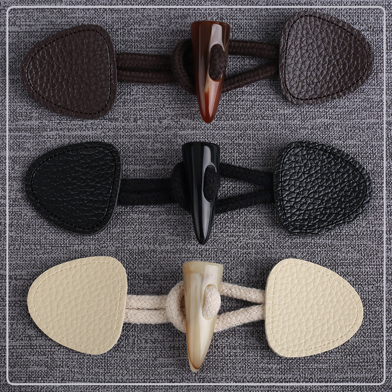 50x Houten Toggle Knopen – Hoornvormige 2-Gats Knopen Voor Jassen, Truien & Tassen, Natuurlijk & Slijtvast, Handig Voor Naaien En Breien
