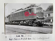E 1836 im Bhf Ludwigsstadt 1967 I carltonsvintage I Eisenbahn Foto
