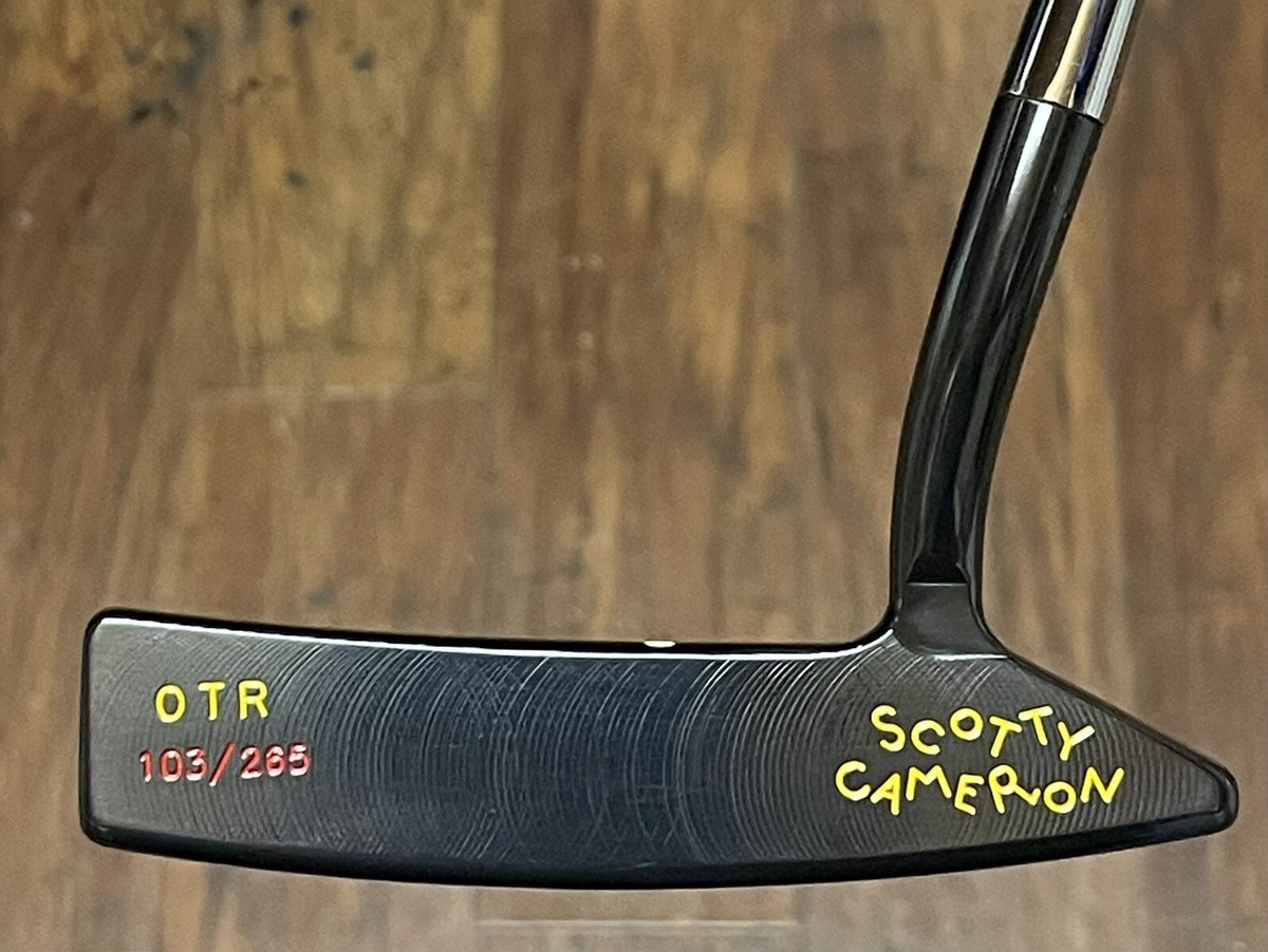 スコッティキャメロン 2001 PGA Victory D. Toms パター s-l400.jpg