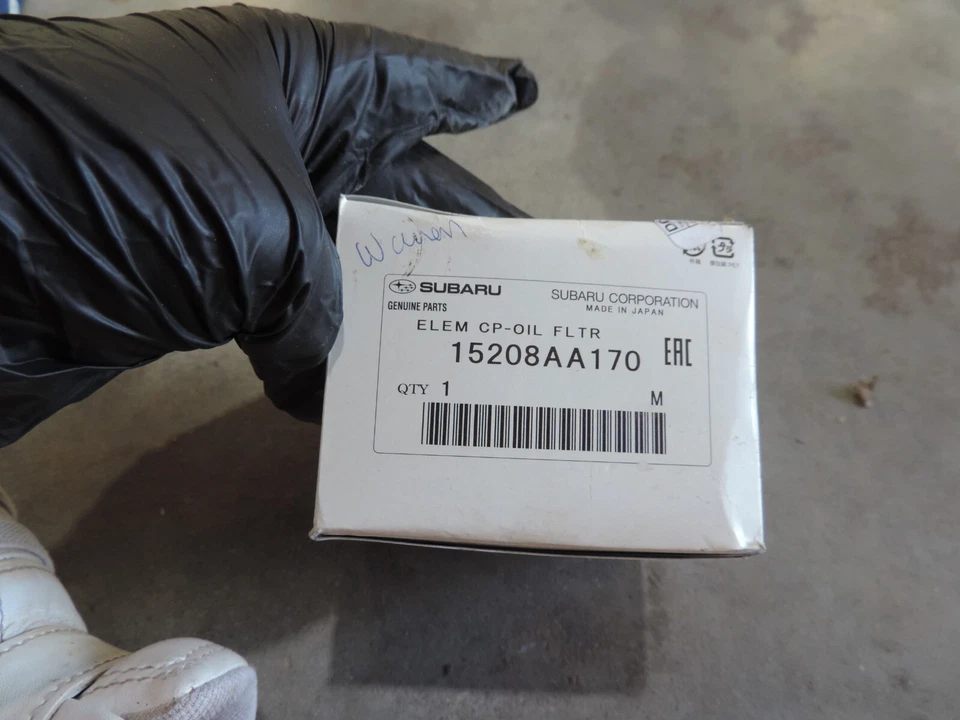 Nuevo* FILTRO DE ACEITE ORIGINAL OEM SUBARU 15208AA130 Foto 4 de 4
