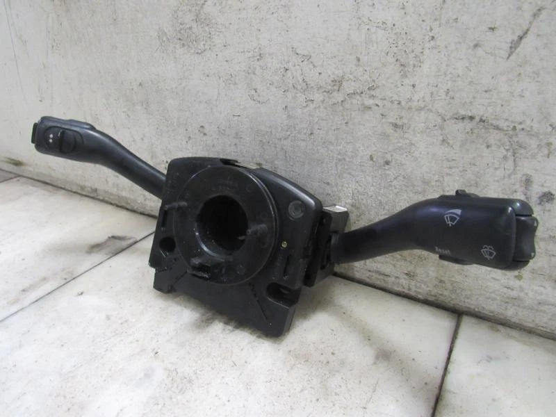 COMBINACIÓN LIMPIAPARABRISAS/INTERRUPTOR INTERMITENTE 98 99 00 01 02 03 04 AUDI A6 Foto 3 de 4