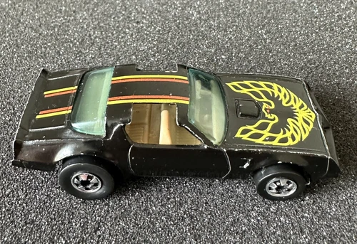 Hot Wheels Blackwall 1977 Hot Bird Trans Am Smokey And The Bandit Black