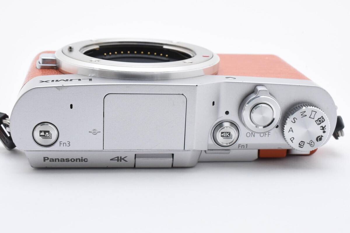 【shop Akari】Panasonic LUMIX G DC-GF9W NEAR MINT] Panasonic LUMIX DC-GF9 Digital Mirrorless Camera