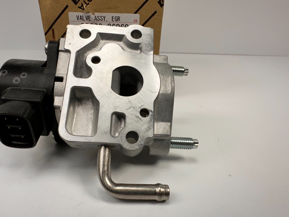 NEW OEM TOYOTA GENUINE EGR VALVE ASSY, 25620-36060 | eBay