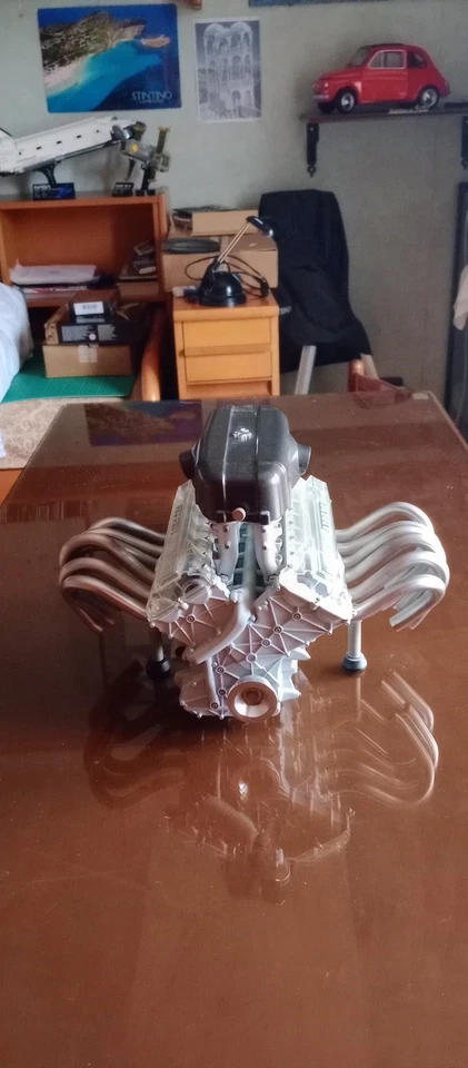 Modellino riproduzione del Motore Ferrari Enzo in scala 1/4 - Immagine 4 di 4