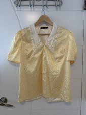 Vintage Top Large Yellow White Lace Trim Peter Pan Collar Cottage Retro Tea