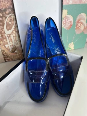 Mocassins/ Escarpins bleu translucides édition 2018 Chanel taille 41 - Photo 1/4