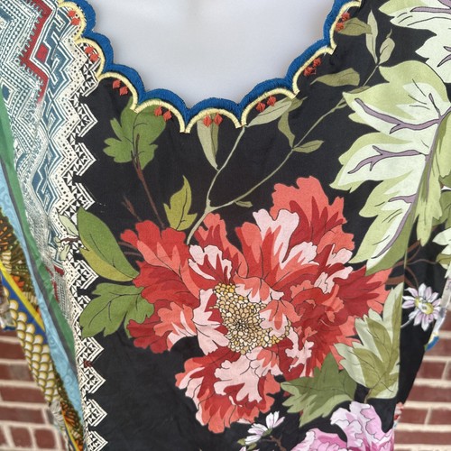 JOHNNY WAS Top Silk Floral Paisley Blouse Shirt Boho Chic Art to Wear SZ S - Picture 2 of 22