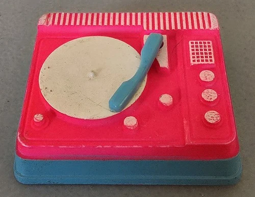 Vintage 1960s Mattel Francie “Go Granny Go” Pink Record Player – #1267