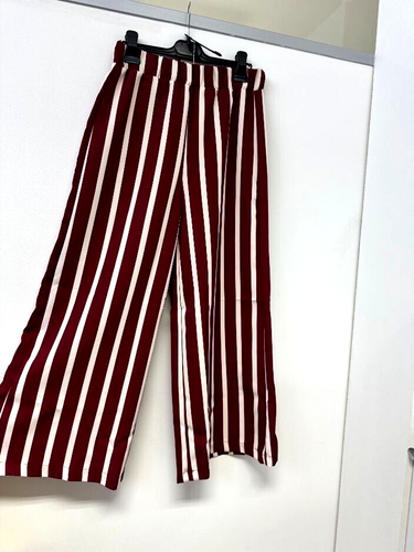 Pantaloni larghi svasati - Foto 2 di 7