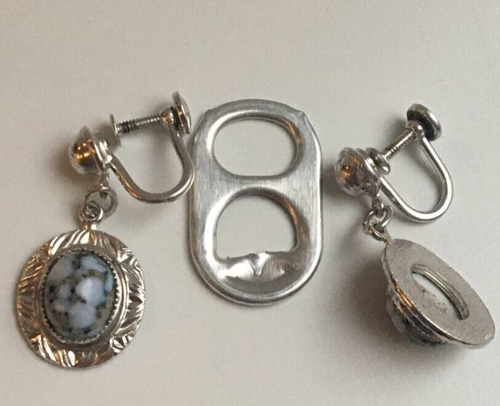 Vintage Silver Tone Earrings Prong Style Enameled Stone Women's Jewelry - Picture 12 of 13