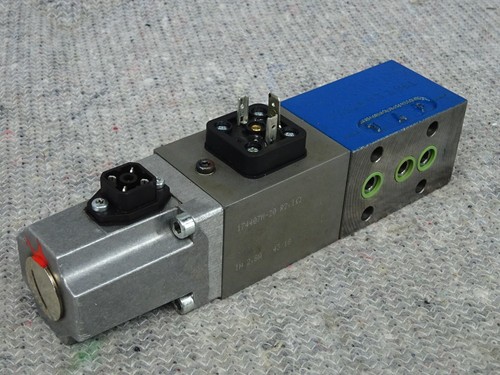 Krauss Maffei PROPORTIONAL VALVE R901200111 VT-DFP-A-21/G24K0/1/V=KM - Picture 4 of 6