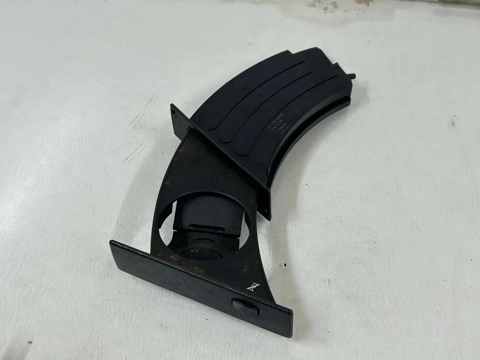 Portavasos salpicadero BMW Serie 5 2007 berlina 4/5 puertas 51457063104 (04-10) 535d Foto 3 de 4