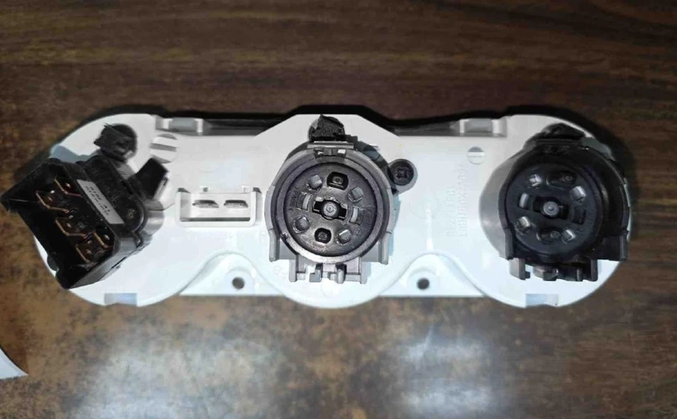 2010-2013 Ford Transit Connect AC Heater Climate Control Temperature Control OEM - Image 2 of 4