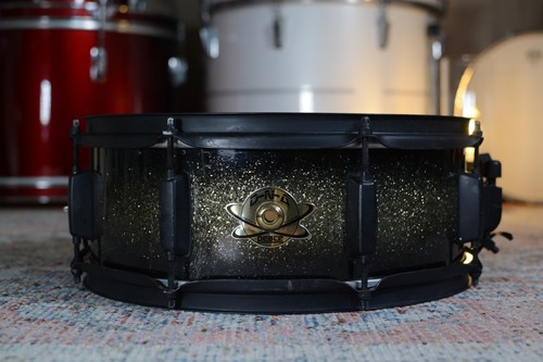 Peace D.N.A. 14x5" Snare Drum in Gold Sparkle Fade