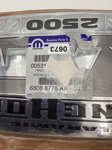 OEM NEW 2011-18 Mopar Laramie Longhorn 2500 Front Door Nameplate Right 68088778A - Bild 3 von 4