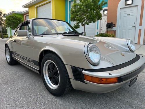 1982 Porsche 911 Porsche Zinc Metallic color code is 956