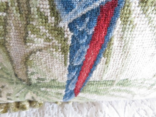 French Chick Aubusson style Petit Point Needlepoint Pillow Bright Parrot Bird - Picture 6 of 11