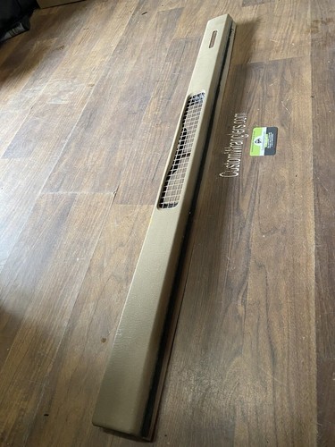 1997- 2006 JEEP WRANGLER TJ DASH TOP COVER DEFROST VENT BEZEL TRIM CAMEL TAN OEM - Picture 2 of 8