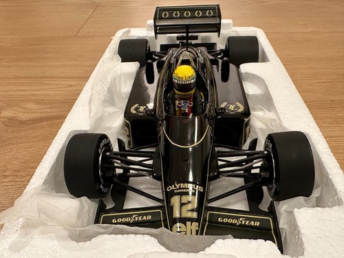 Minichamps Ayrton Senna 1/18 Scale 540 851812 - Lotus Renault 97T * RARE * - Picture 4 of 12