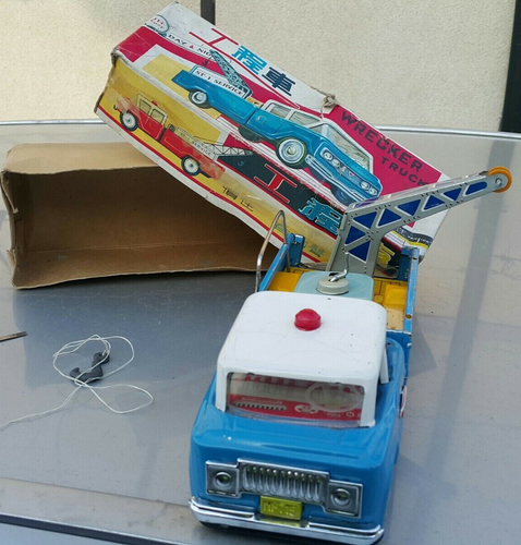 VINTAGE TOY TRUCK WRECKER MF 715 GMC ST-1 SERVICE CHINA AAA ORIGINAL BOX WORKS - Picture 12 of 24