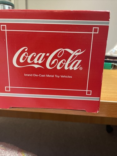 Very Rare Vintage The CocaCola Company Genuine Solide 118 Citroen 2Cv Box Damage - Picture 4 of 6