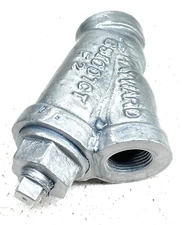 HAYWARD 3/4" NPT Cast Iron Y Strainer 250-PSI Dual Screen 1/8" Perf. w/ 20-Mesh