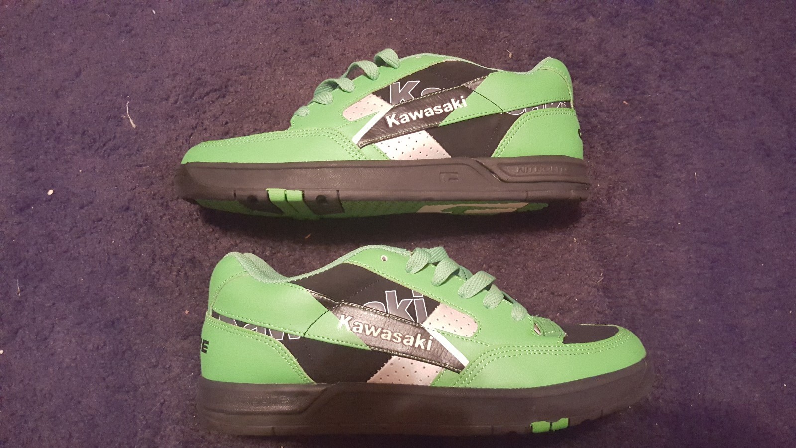 globe kawasaki shoes