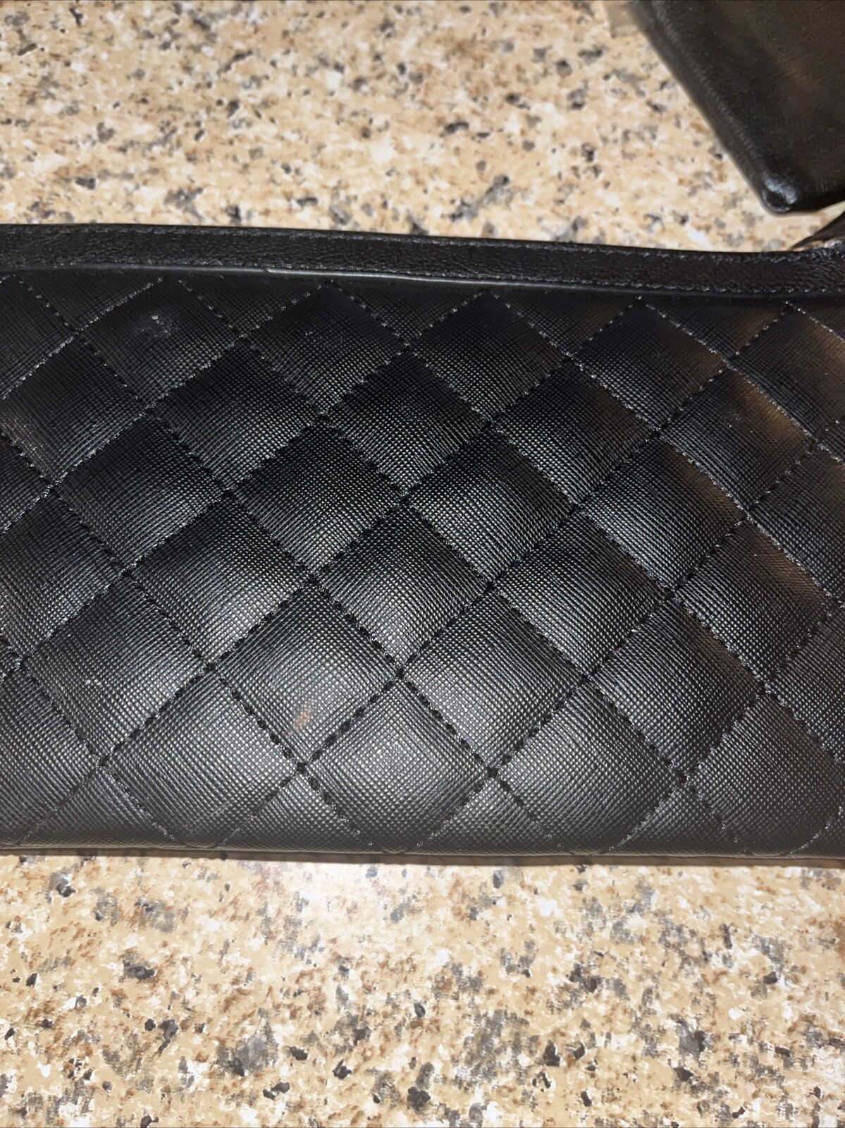 Foto 3 di 6