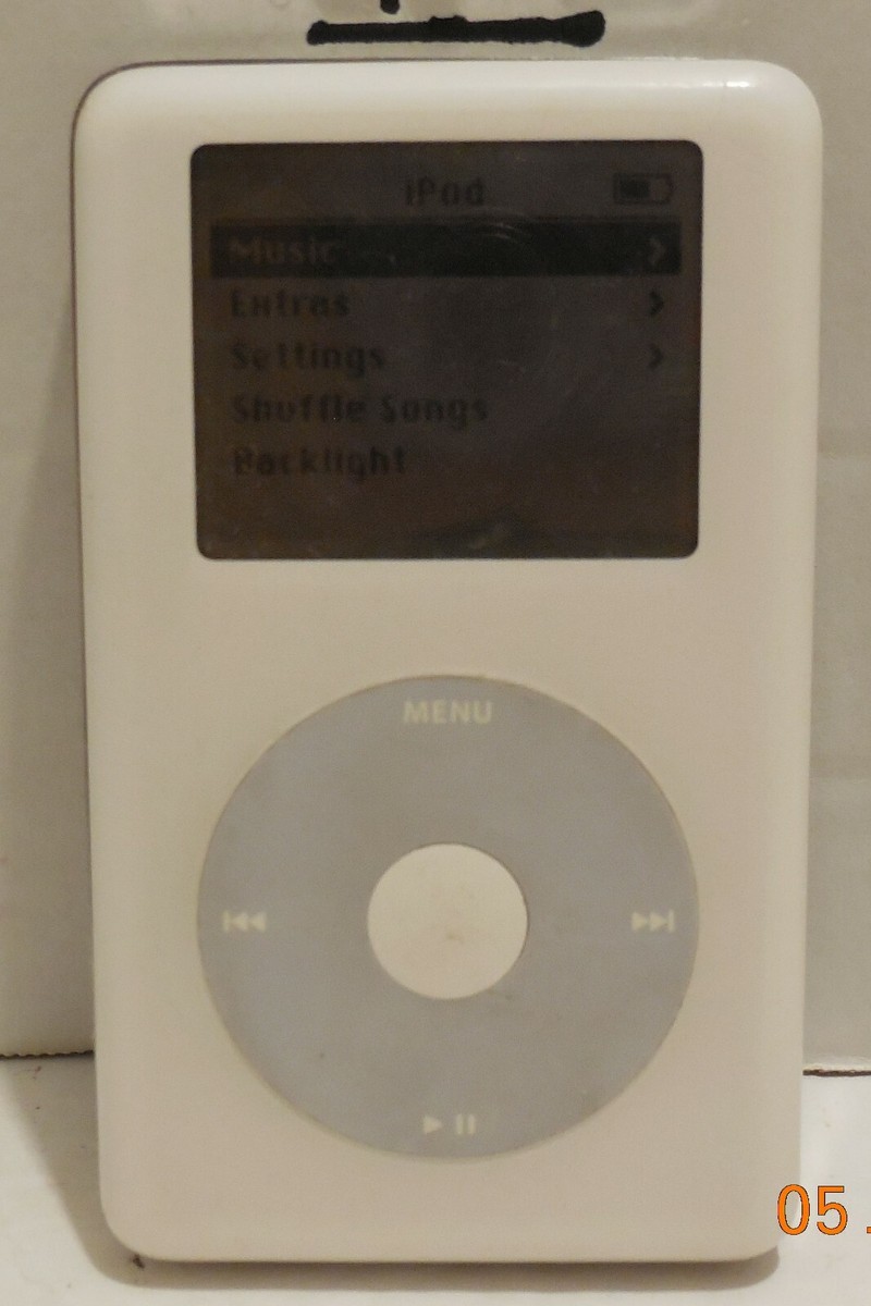 Apple iPod 30GB ホワイト Apple iPod Video 5th Generation White (30 GB) MP3 Player