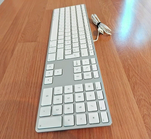 Original Apple Extended Keyboard A1243 Wired Aluminium AZERTY (FRANZÖSISCH) weiß - Bild 4 von 9