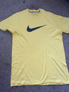 nike tshirt yellow