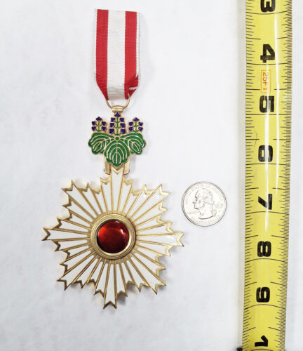 ORDER OF RISING SUN JAPAN HIGH QUALITY MODERN REPLICA - Picture 4 of 7